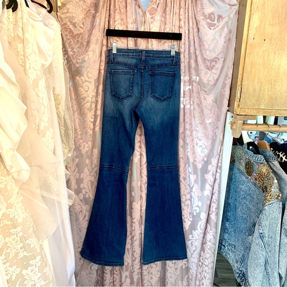 O2 ~ bell bottom jeans ~ 26 - Picture 4 of 13